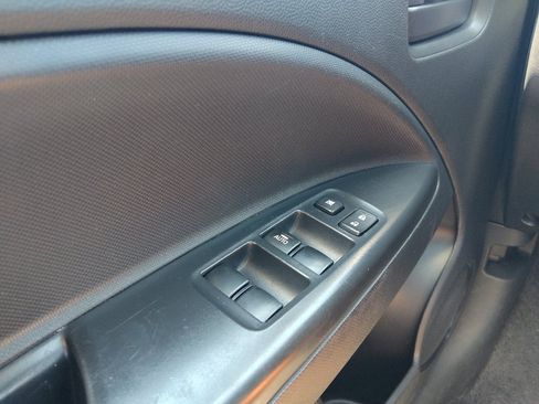 Used 2024 Mitsubishi Mirage ES FWD image 27