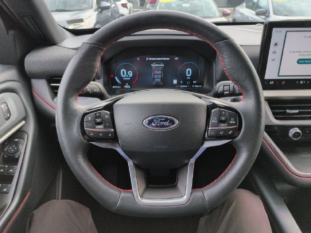 Certified 2026 Ford Explorer ST-Line AWD/4WD image 40