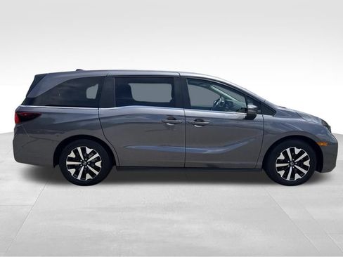 Used 2025 Honda Odyssey EX-L image 4
