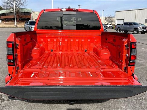 Used 2025 Nissan Frontier PRO-4X w/ Tow Package image 18