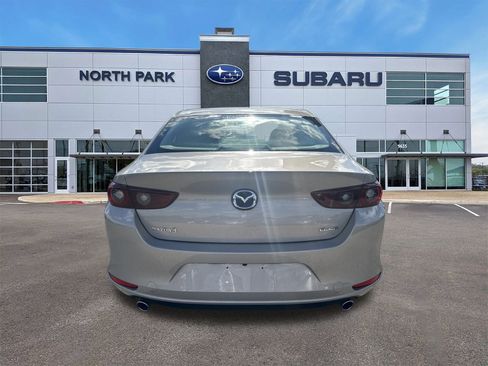 Used 2024 MAZDA MAZDA3 s image 4