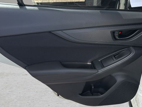 Used 2018 Subaru Crosstrek 2.0i AWD/4WD image 13