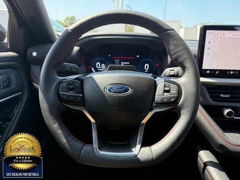Used 2025 Ford Explorer ST-Line w/ Premium Package AWD/4WD image 19