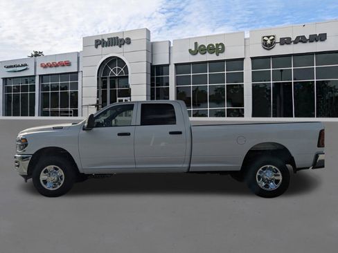 New 2026 RAM 2500 Tradesman AWD/4WD image 6