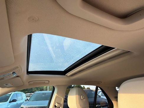 Used 2020 Mercedes-Benz GLE 350 4MATIC image 3