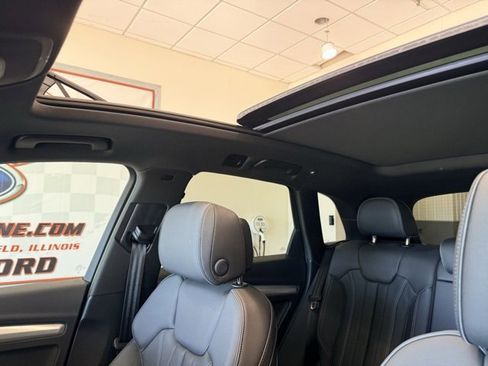 Used 2024 Audi Q5 2.0T Premium w/ Summer of Audi Package image 29