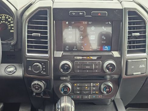 Used 2016 Ford F150 Lariat w/ Equipment Group 502A Luxury AWD/4WD image 29