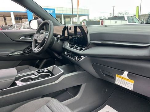 New 2026 Chevrolet Equinox LT w/ Midnight Edition image 32