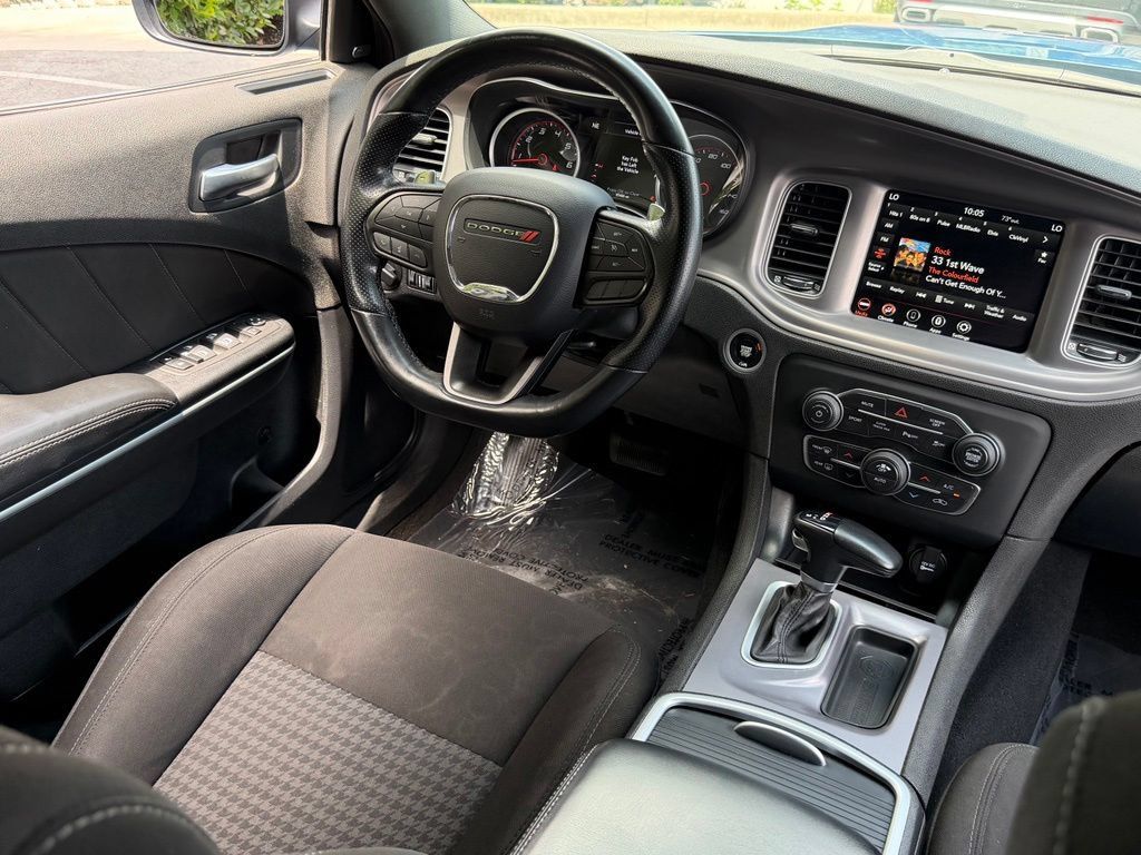 Used 2023 Dodge Charger R/T w/ Performance Handling Group RWD image 41
