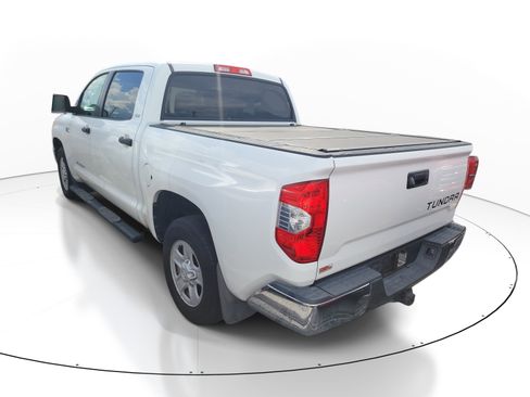 Used 2016 Toyota Tundra SR5 w/ SR5 Upgrade Package RWD image 5
