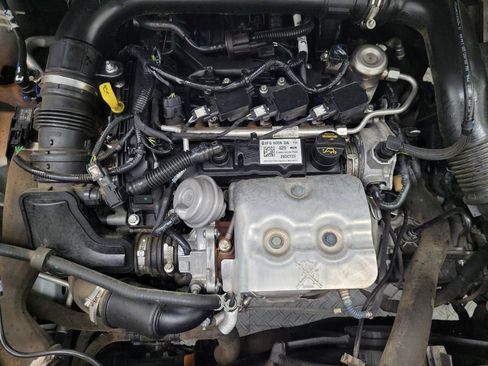 Used 2020 Ford EcoSport Titanium image 30