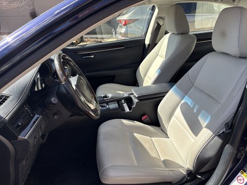 Used 2013 Lexus ES 350 w/ Premium Pkg image 15