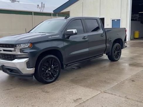 Used 2021 Chevrolet Silverado 1500 LT AWD/4WD image 4