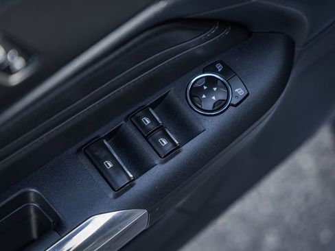 Used 2024 Ford Mustang Premium image 30