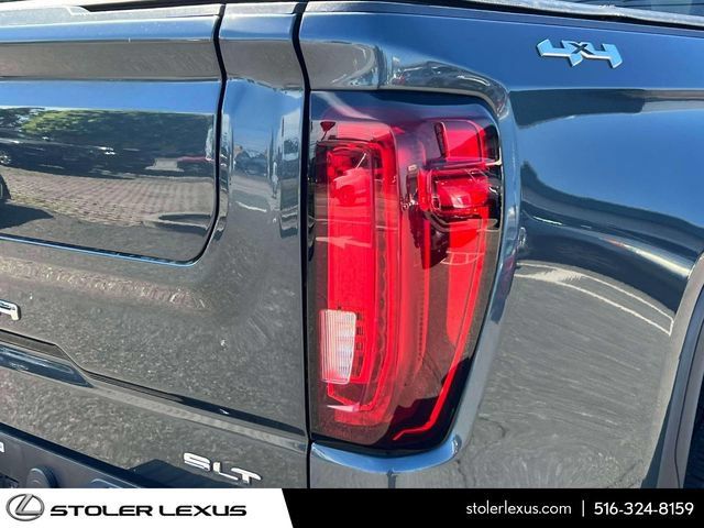 Used 2019 GMC Sierra 1500 SLT w/ SLT Premium Package AWD/4WD image 16
