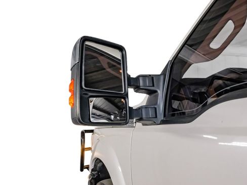 Used 2016 Ford F250 Lariat w/ Lariat Interior Package image 38