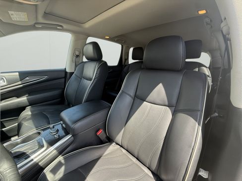 Used 2019 INFINITI QX60 Luxe w/ Essential Package AWD/4WD image 10