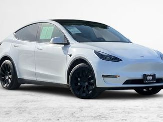 Used 2023 Tesla Model Y Long Range video 2