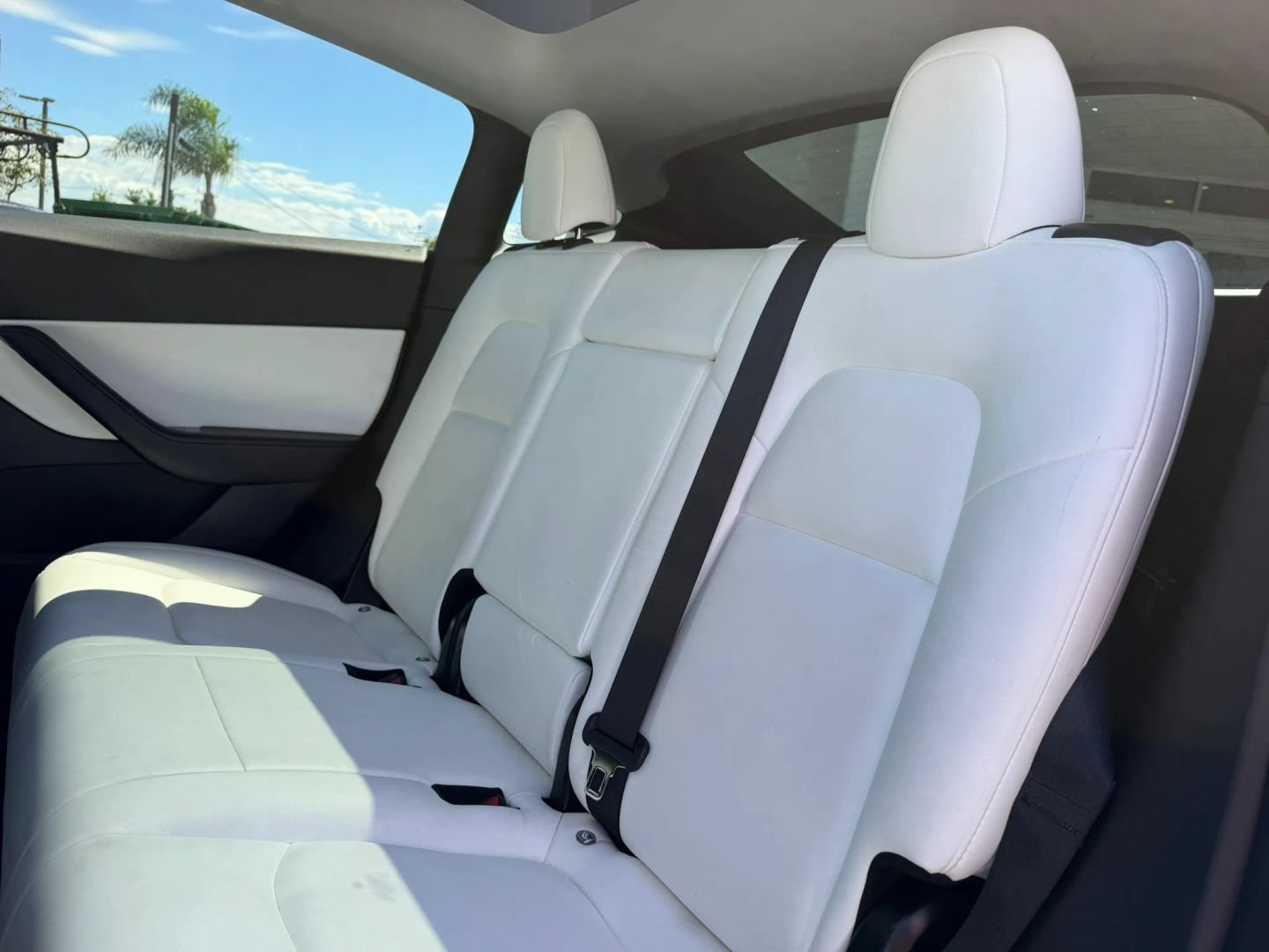 Used 2020 Tesla Model Y Long Range AWD/4WD image 14