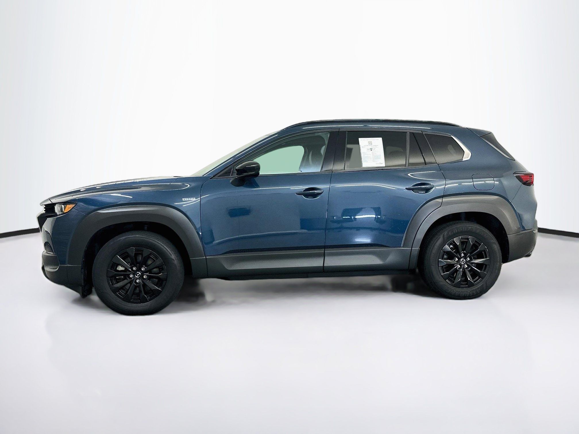 Used 2025 MAZDA CX-50 AWD 2.5 Hybrid w/ Premium Pkg image 4
