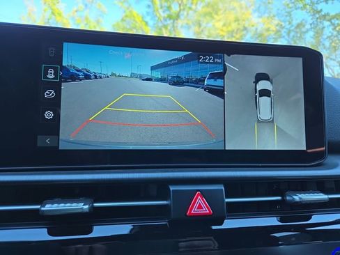 New 2026 Kia Sportage X-Line w/ X-Line Technology Package AWD/4WD image 12