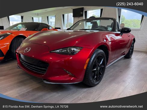 Used 2022 MAZDA MX-5 Miata Sport RWD image 1