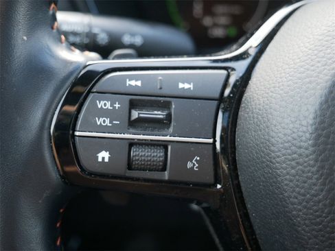 Used 2025 Honda CR-V Sport Touring image 27