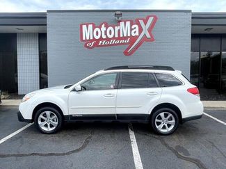 Used 2014 Subaru Outback 2.5i Limited image 1