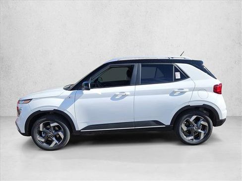 New 2026 Hyundai Venue SEL image 2