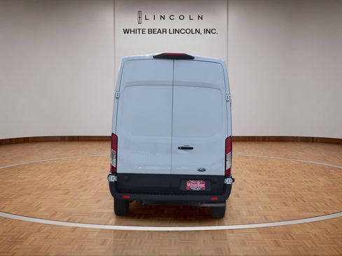 Used 2025 Ford Transit 250 148 High Roof RWD image 6