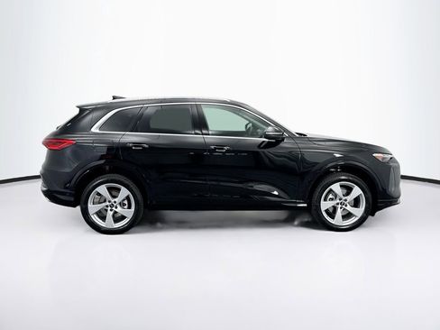 Used 2025 Audi Q5 Premium Plus AWD/4WD image 4