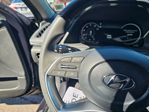Used 2023 Hyundai Sonata SEL w/ Convenience Package FWD image 18