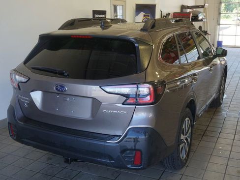 Used 2021 Subaru Outback Premium AWD/4WD image 15