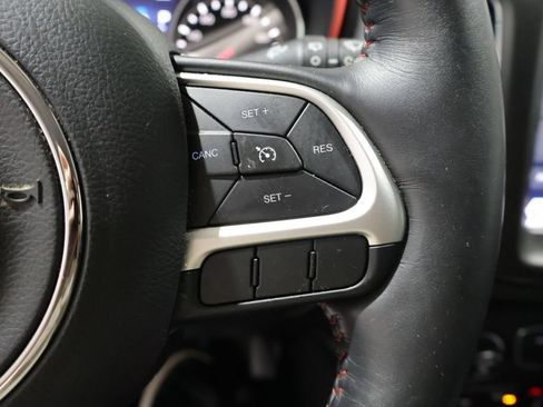 Used 2017 Jeep Compass Trailhawk w/ Leather Interior Group AWD/4WD image 37