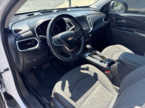 Used 2020 Chevrolet Equinox LT FWD image 10