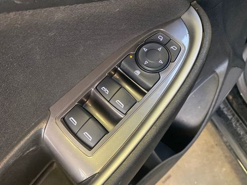 Used 2023 Chevrolet Malibu LT FWD image 35