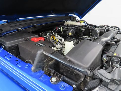 Used 2022 Jeep Gladiator Sport AWD/4WD image 22
