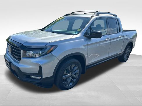 Used 2021 Honda Ridgeline Sport image 1