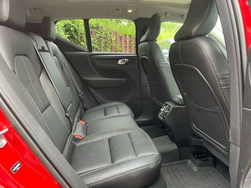 Used 2023 Volvo XC40 B5 Plus w/ Driver Assist Package image 13