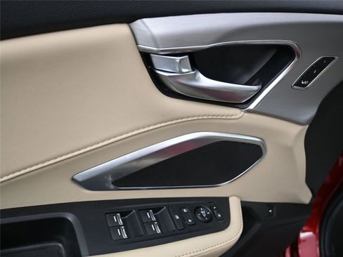 Certified 2024 Acura RDX SH-AWD image 8