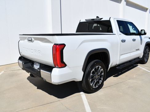 Used 2023 Toyota Tundra Limited AWD/4WD image 8