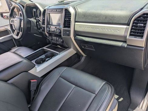 Used 2020 Ford F350 Lariat w/ Lariat Ultimate Package AWD/4WD image 17