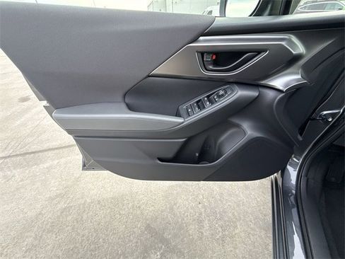 Certified 2025 Subaru Impreza 2.0i image 13