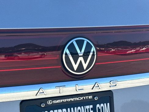 Used 2025 Volkswagen Atlas SE AWD/4WD image 20
