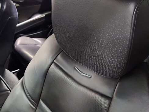 Used 2017 Cadillac Escalade Platinum image 32