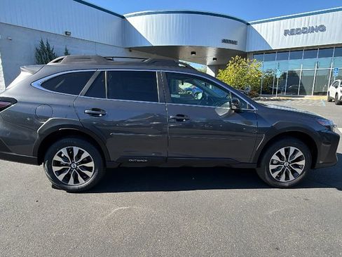 New 2025 Subaru Outback Limited image 3