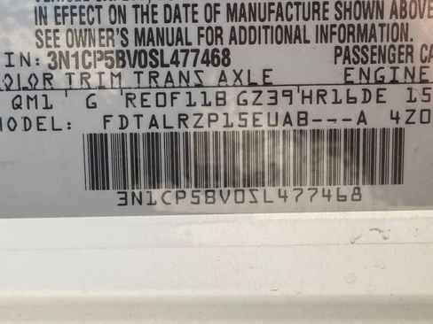 Certified 2025 Nissan Kicks Play S image 23