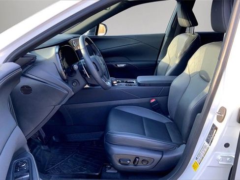 Used 2024 Lexus RX 350 AWD image 18