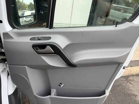 Used 2012 Mercedes-Benz Sprinter 2500 w/ Additional Battery Pkg image 27