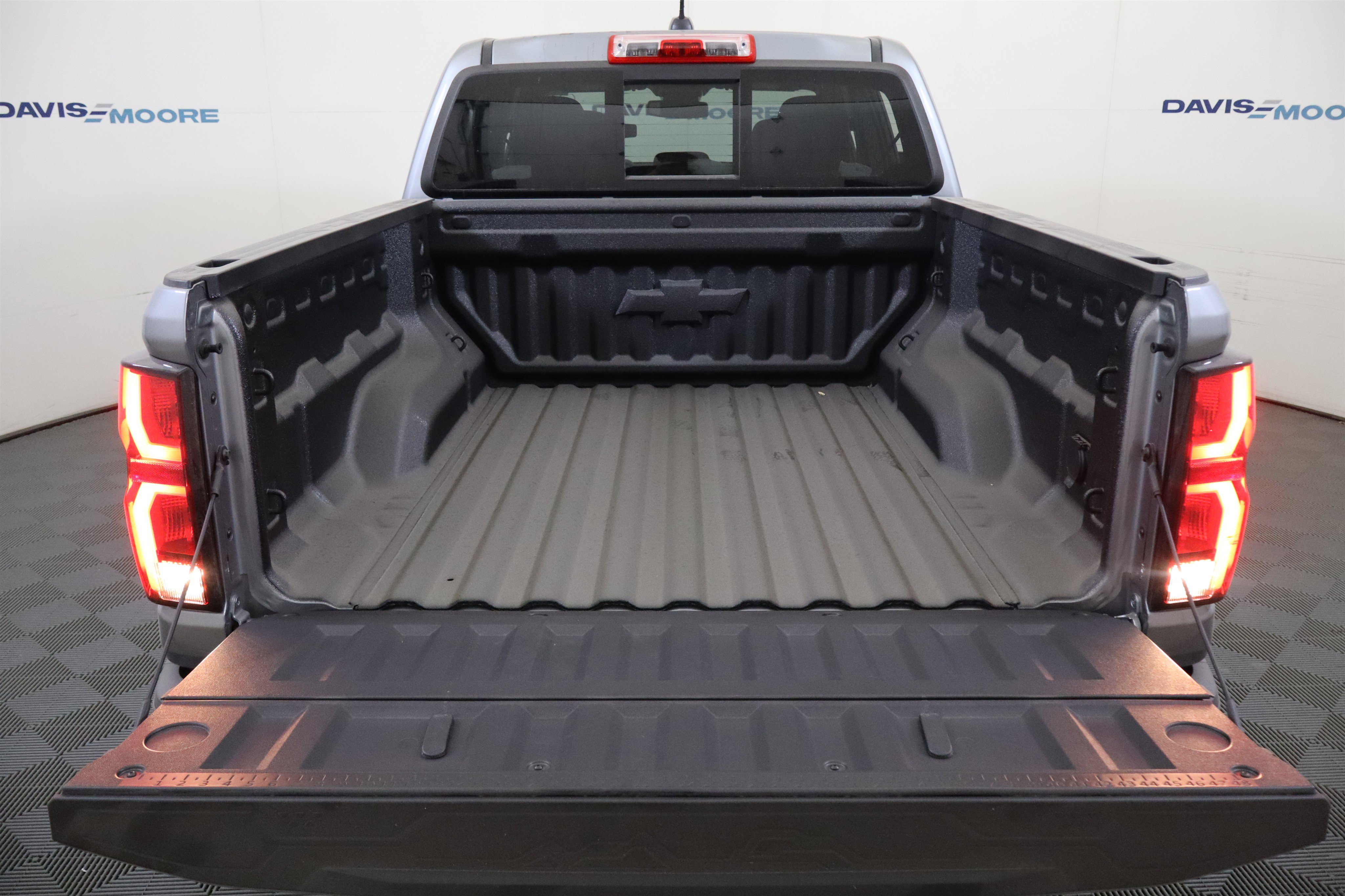 New 2026 Chevrolet Colorado Z71 w/ Technology Package AWD/4WD image 9